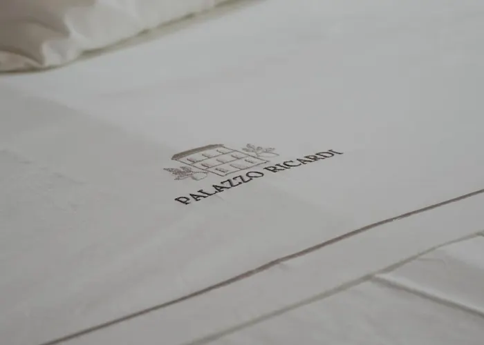 Palazzo Ricardi D'hotes * 임페리아