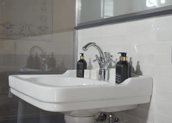 B&B Palazzo Ricardi D'hotes 임페리아