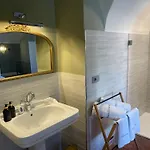 Boutique Palazzo Ricardi Con Spa, Piscina E Parcheggio Bed & Breakfast *