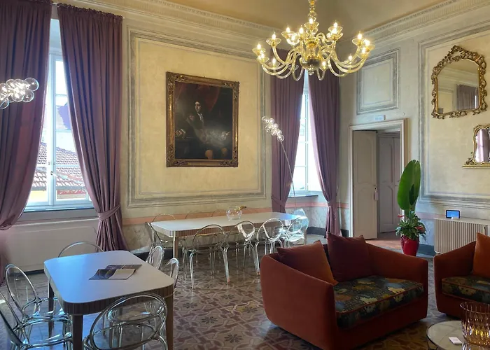 Nocleg ze śniadaniem Boutique Hotel Palazzo Ricardi Imperia Con Spa, Piscina E Parcheggio *